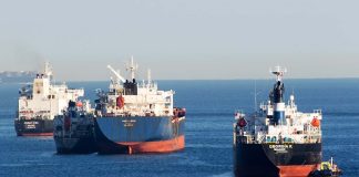 Posible reapertura del estrecho de Ormuz desliza precio del crudo Brent por debajo de los 100 dólares